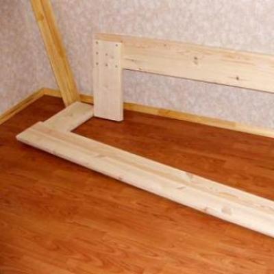 DIY木製ベッド：図面、写真