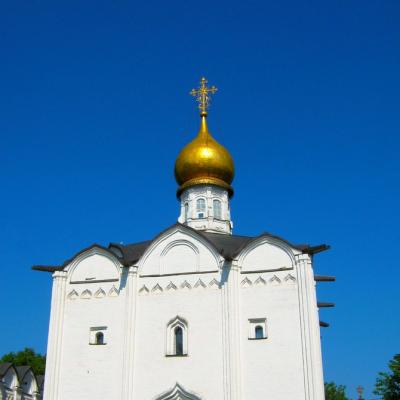 كنيسة Vvedenskaya هي أقدم معبد في سيرجيف بوساد
